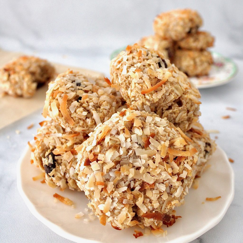 5 Ingredient Oatmeal Coconut Cookies